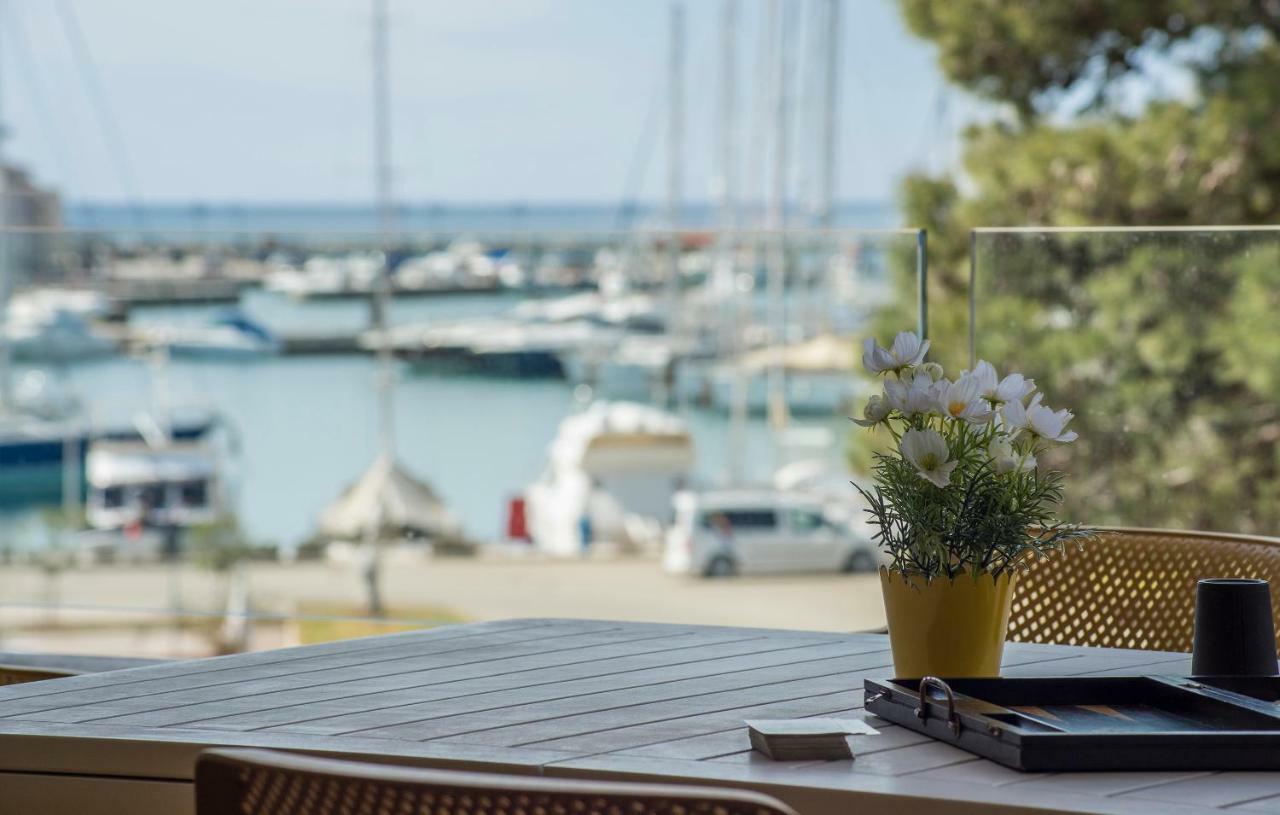 Luxury Apartments Novigrad Новиград Экстерьер фото