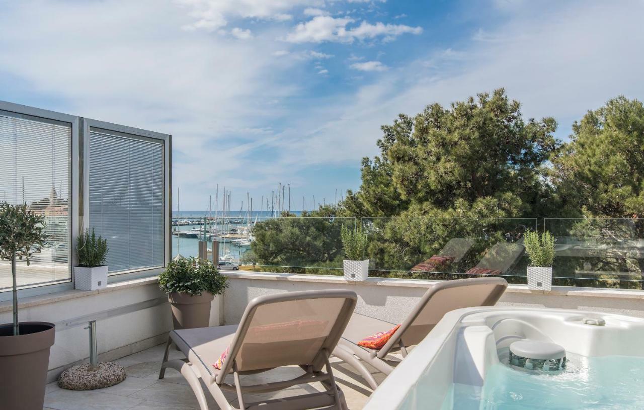 Luxury Apartments Novigrad Новиград Экстерьер фото