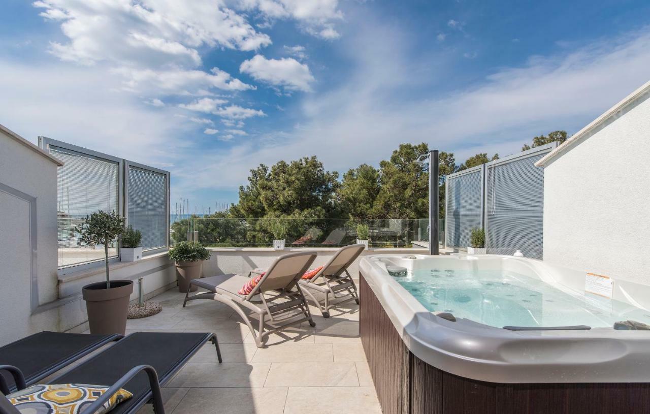 Luxury Apartments Novigrad Новиград Экстерьер фото